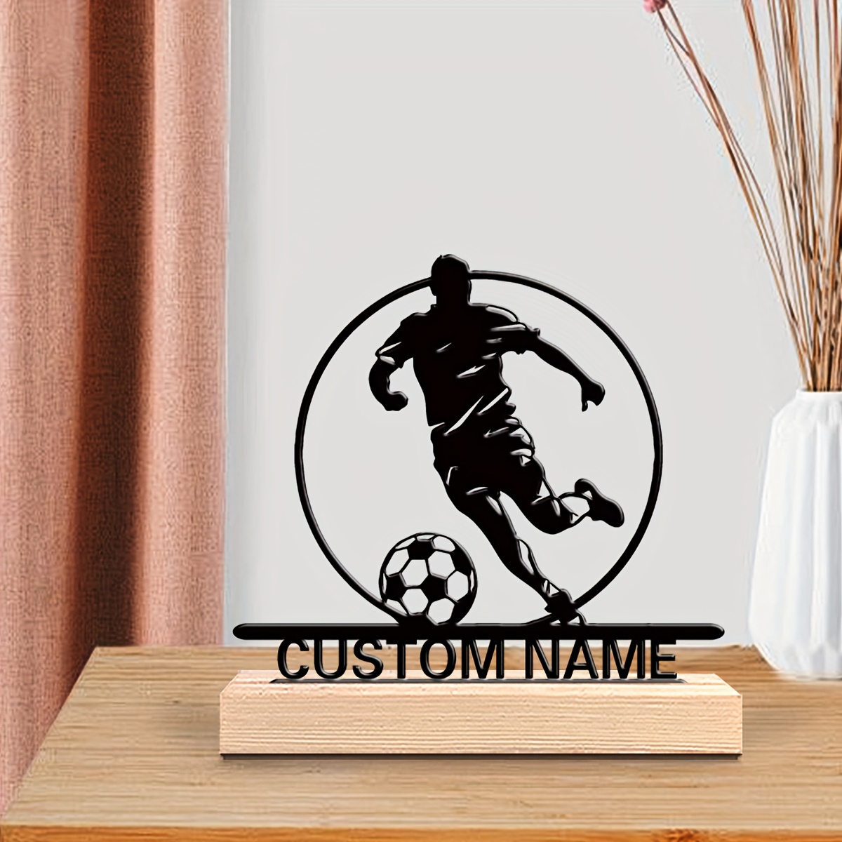 Patung Logam Pemain Sepak Bola - Office Table Home ulasan dan harga