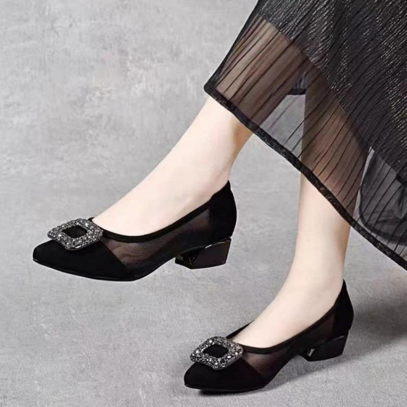 Sepatu Pumps Hak Blok Berujung - Home Office Size ulasan dan harga